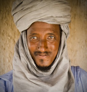tuareg-lo-284x300.jpg